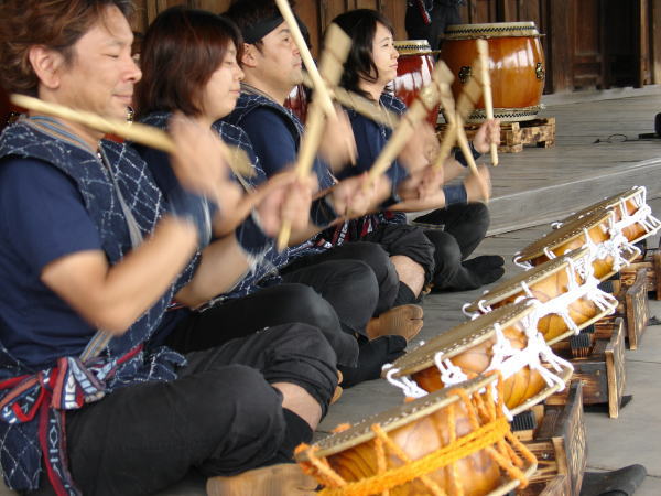 0001.6.12asaiti-2taiko.jpg