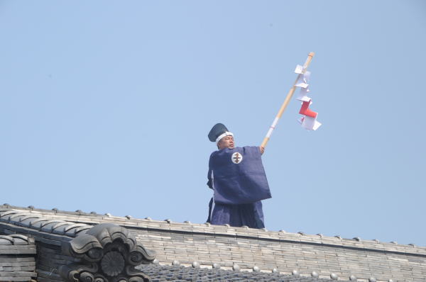 明治天皇行在所　曳き屋