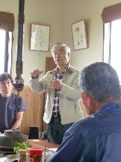 02上田倫範会長.JPG